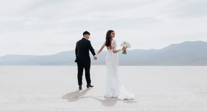 Vow Renewal Micro Wedding